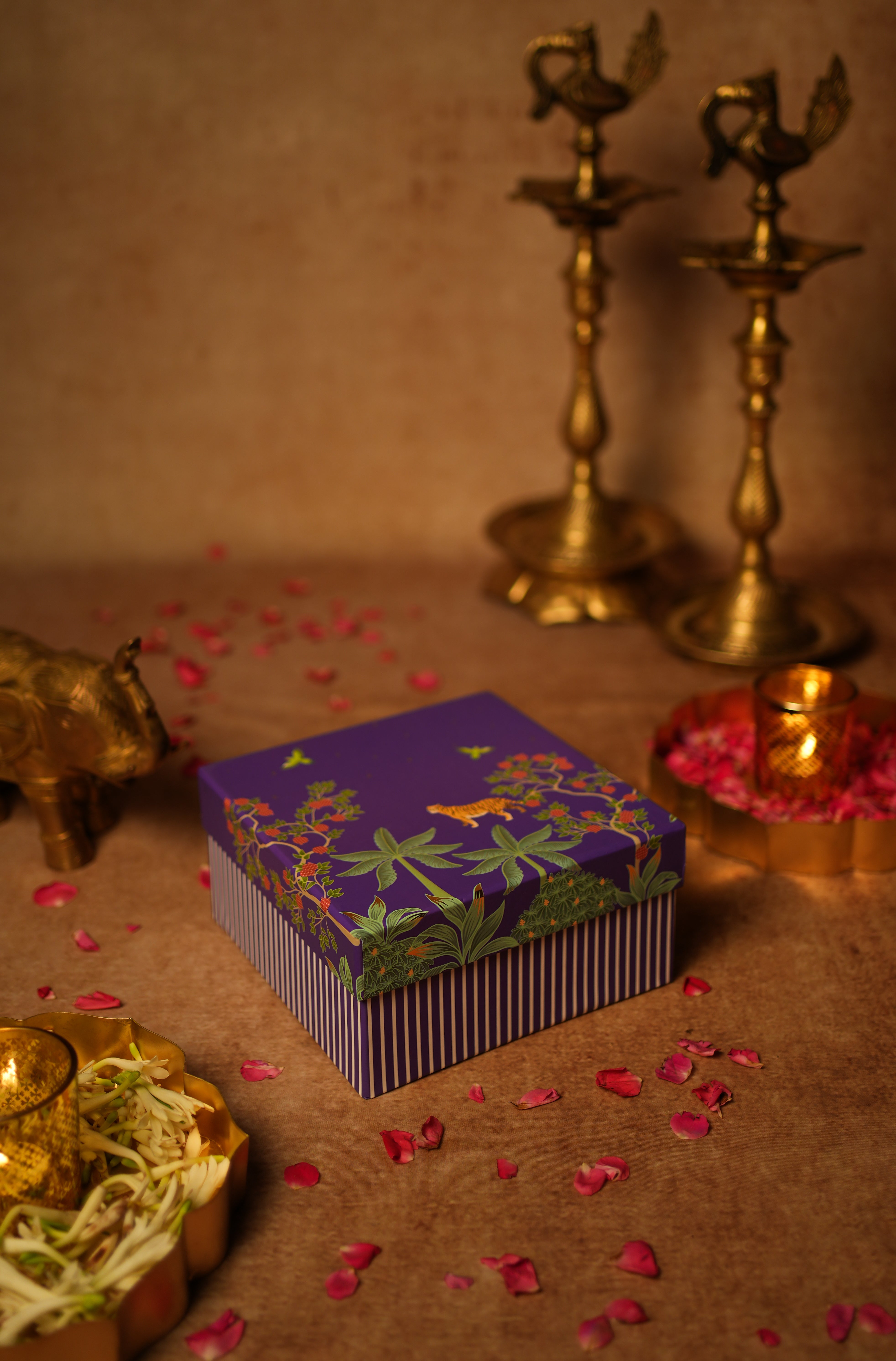The Prakāsh Gift Box