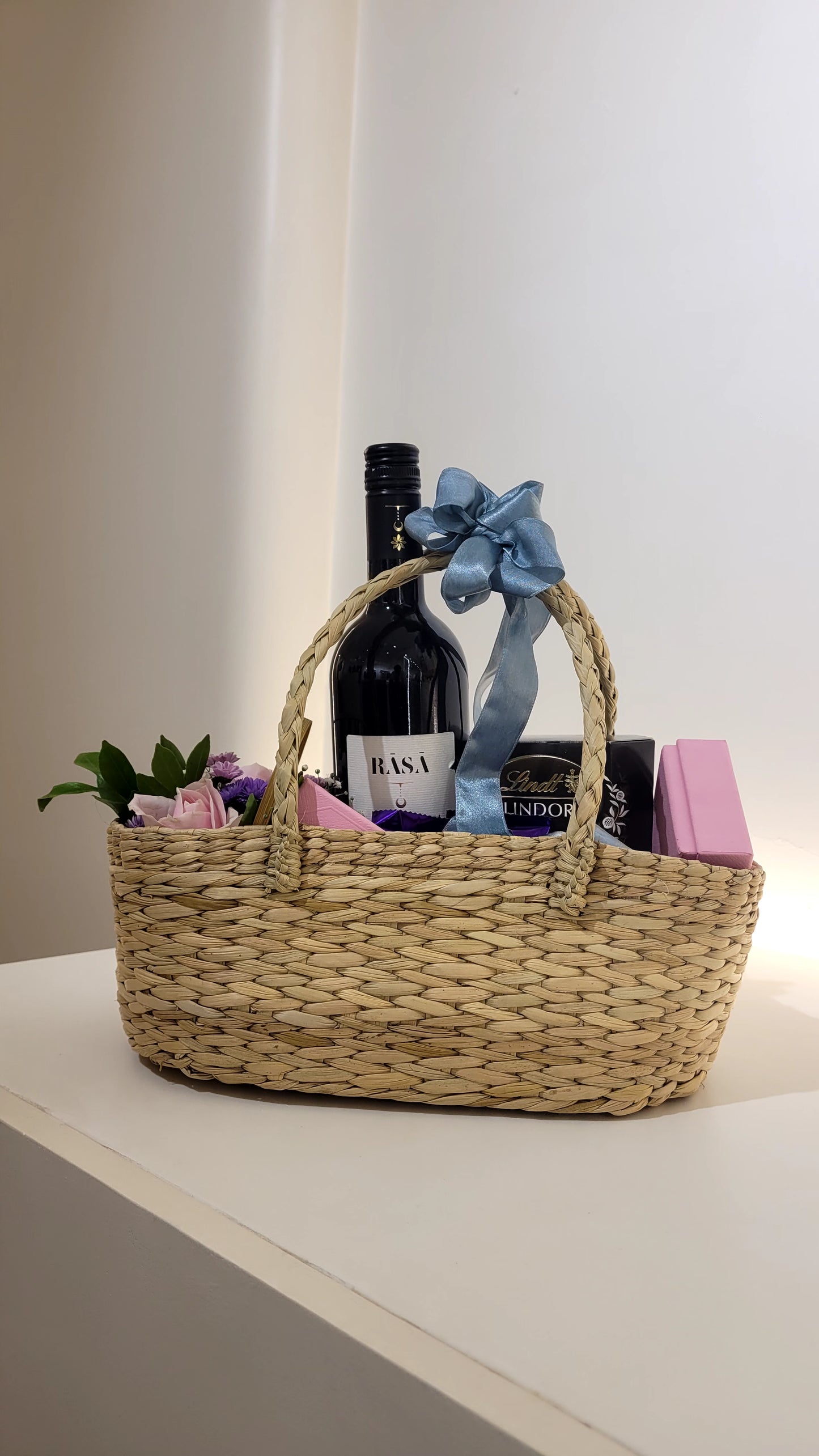 Anniversary Hamper with Fresh Blooms