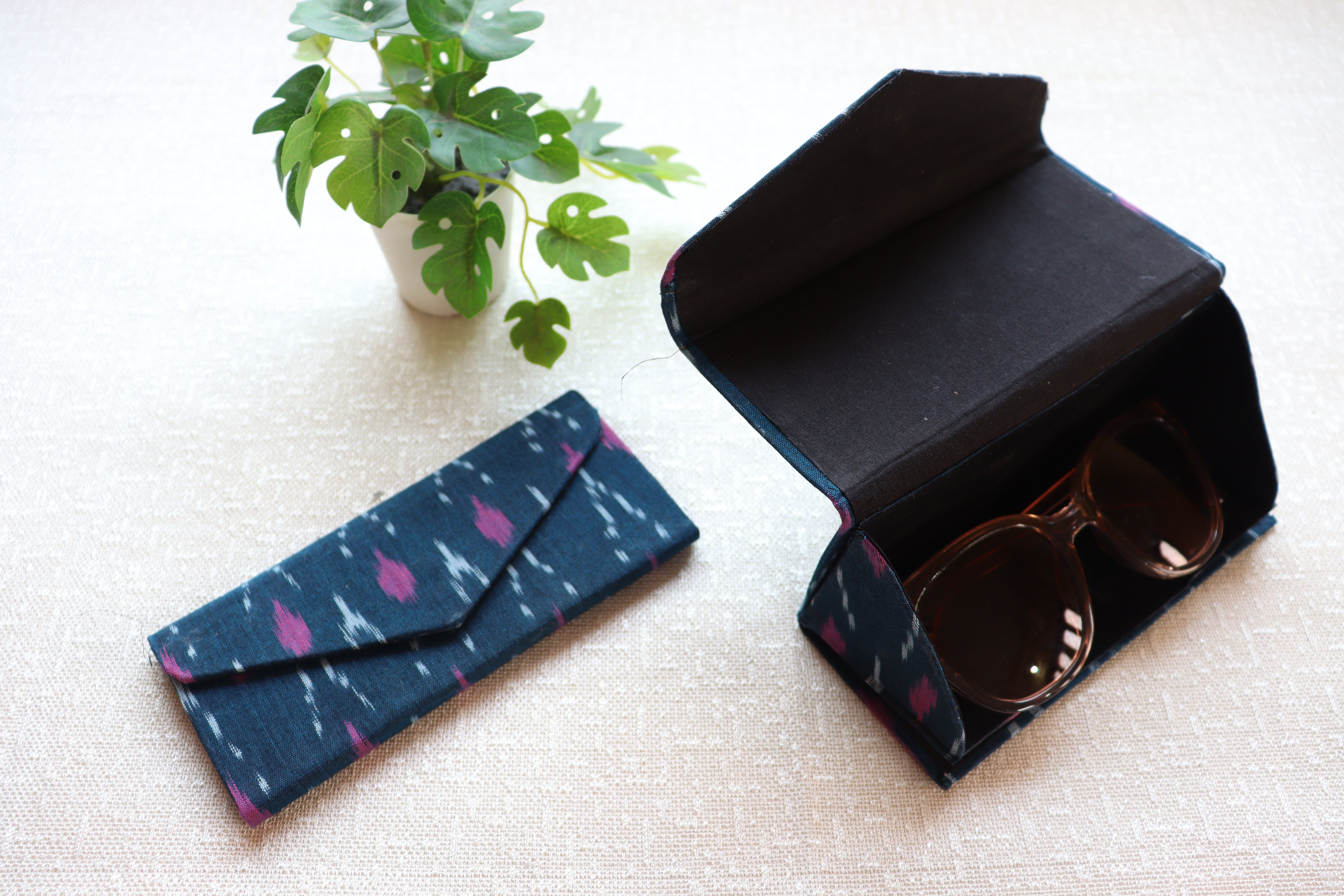 Sunglass case holder 1