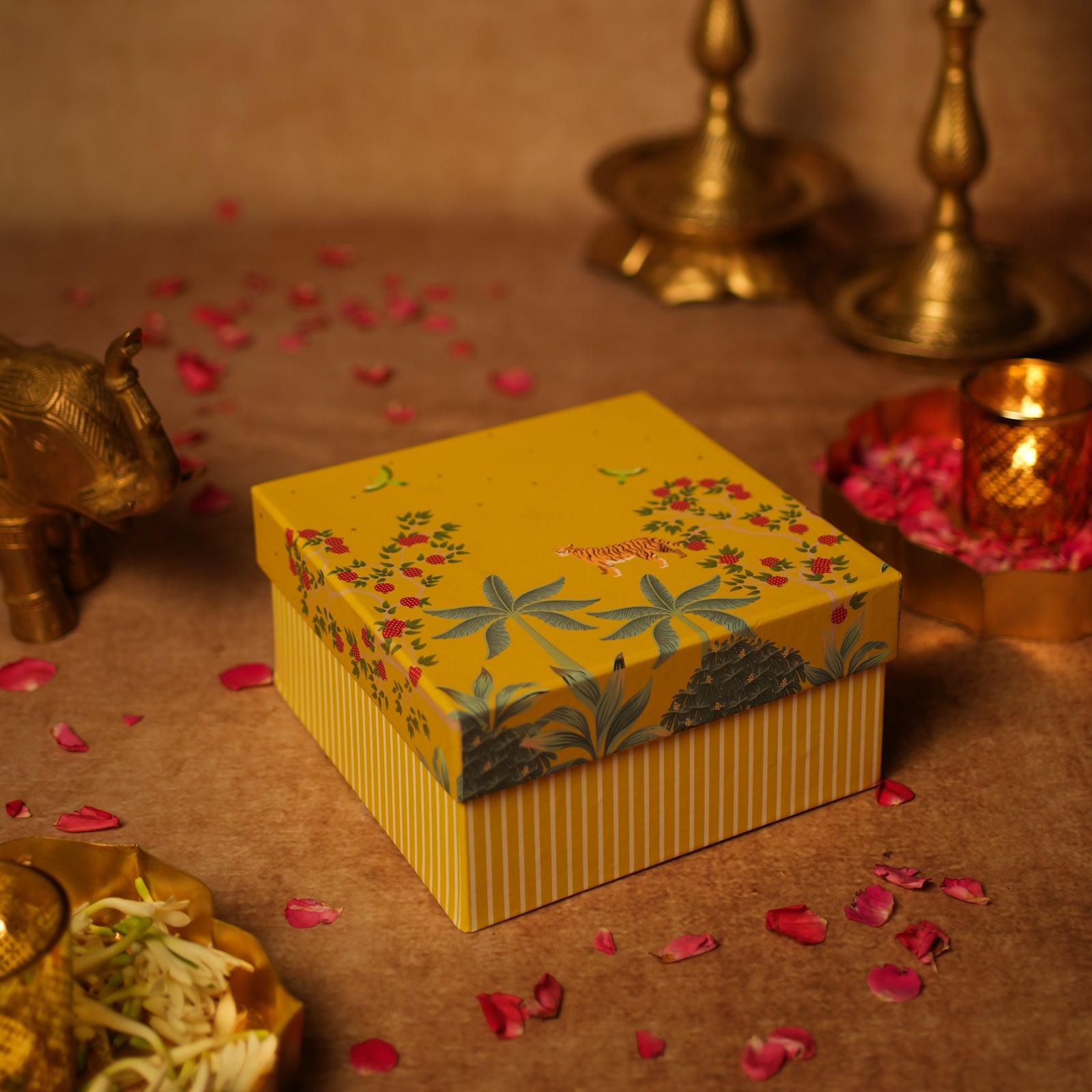 The Elysian Glow Gift Box