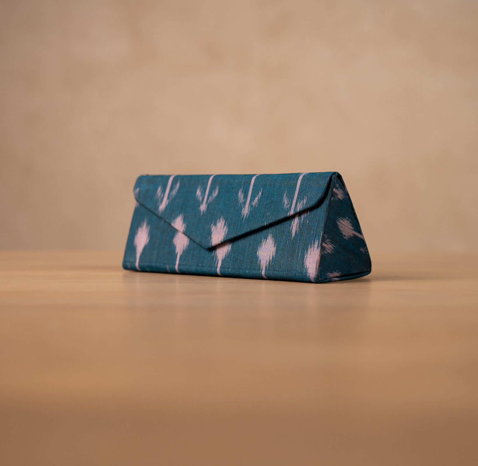 Ikat Foldable Sunglasses Case With Magnetic Closure(ROYAL BLUE)