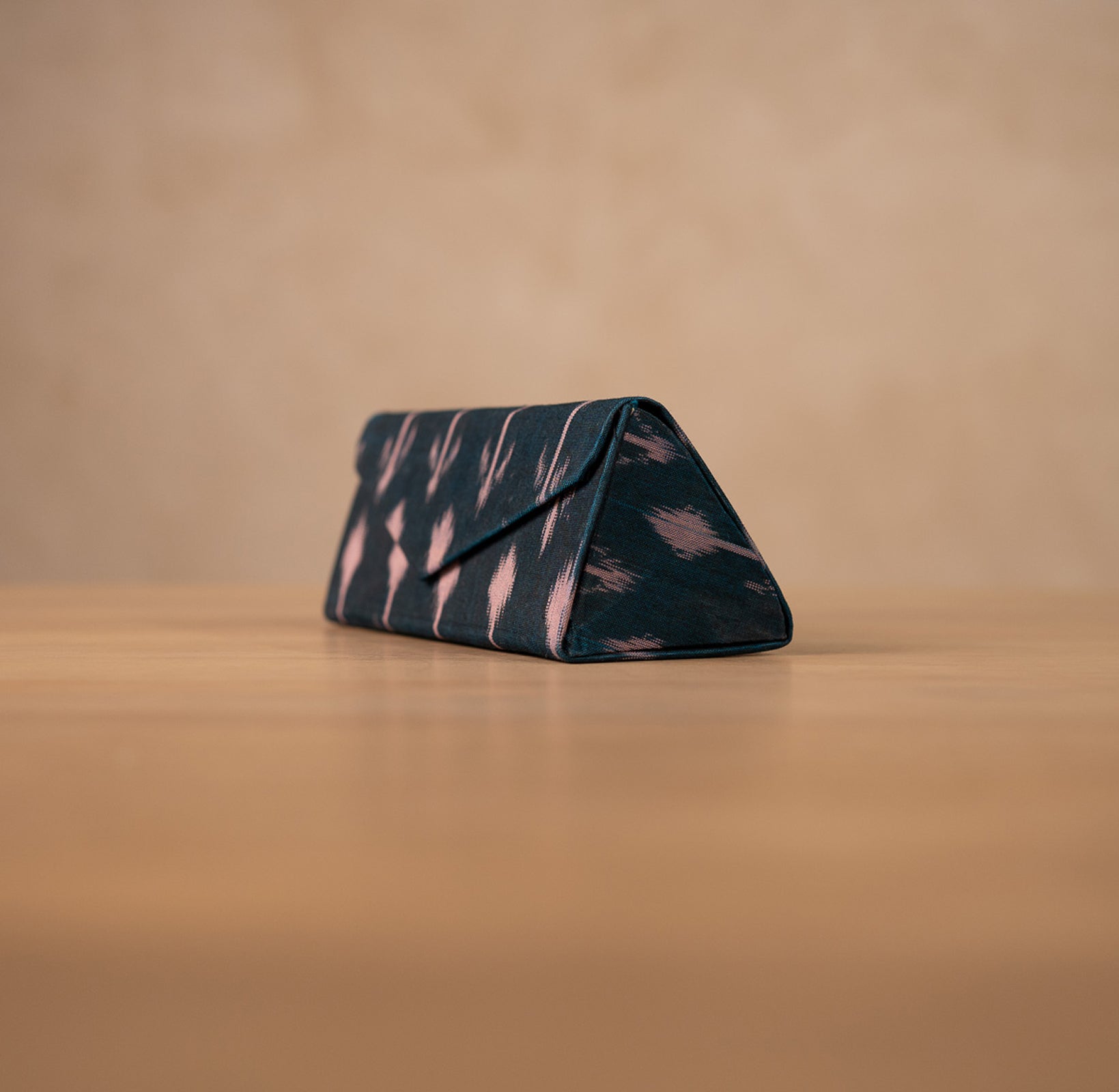 Ikat Foldable Sunglasses Case With Magnetic Closure(ROYAL BLUE)