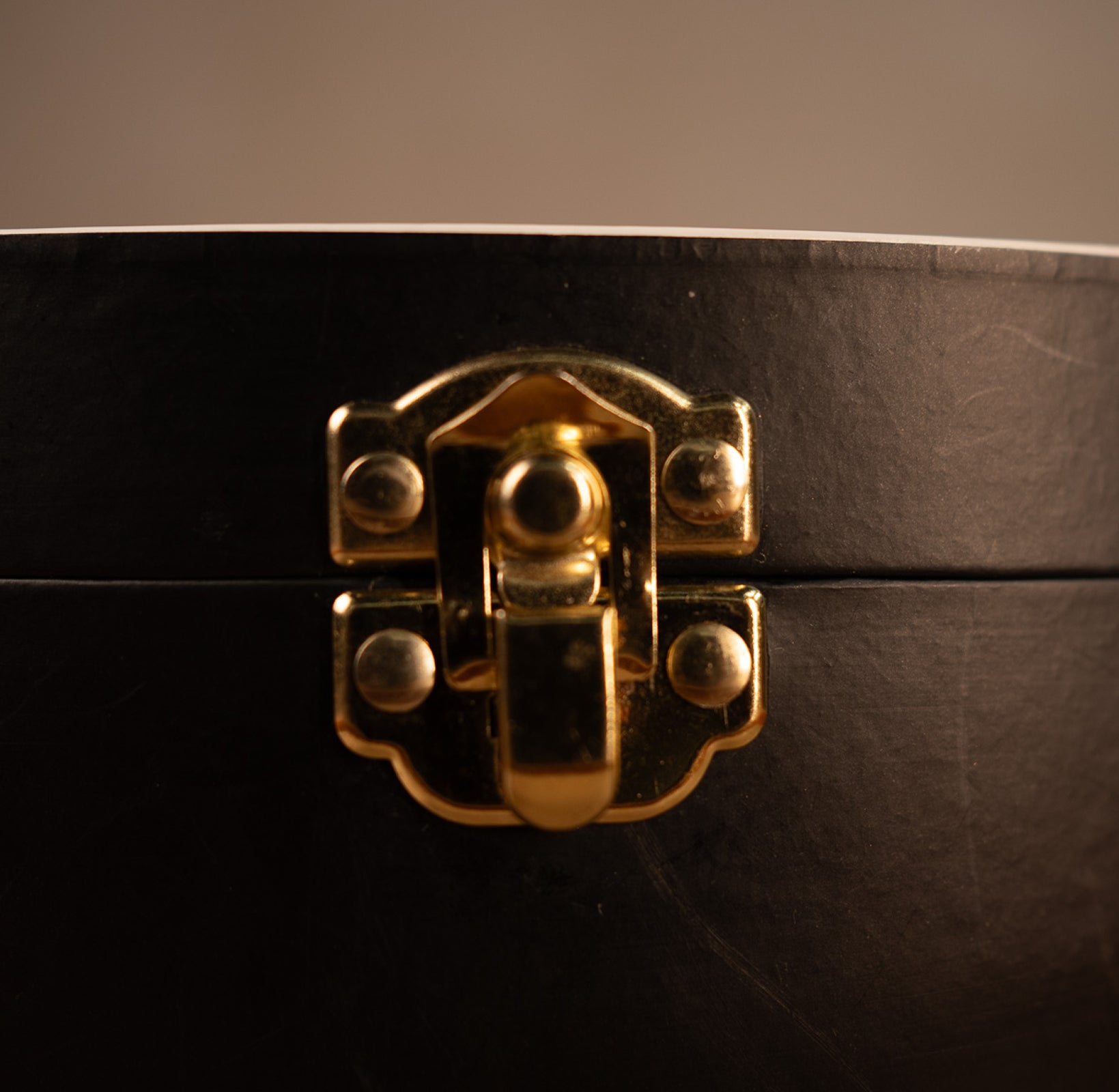 OBSIDIAN NOIR GROOMSMEN  GIFT BOX