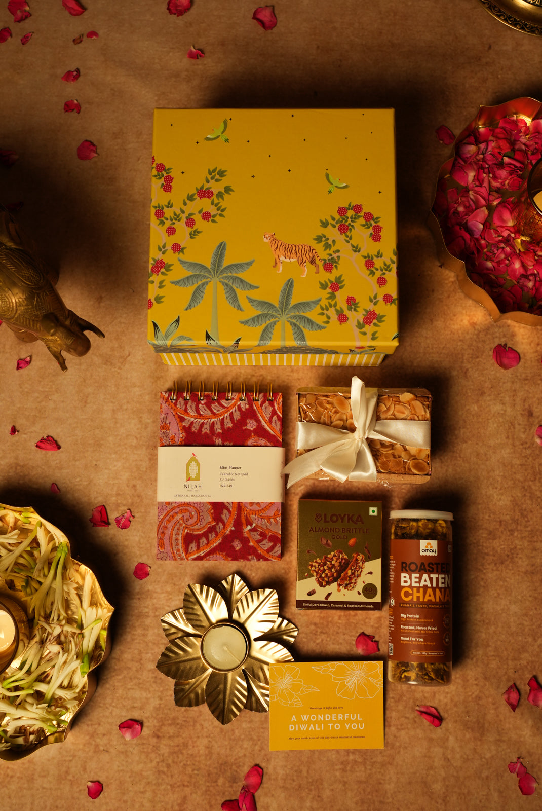 The Diya & Delights Giftbox