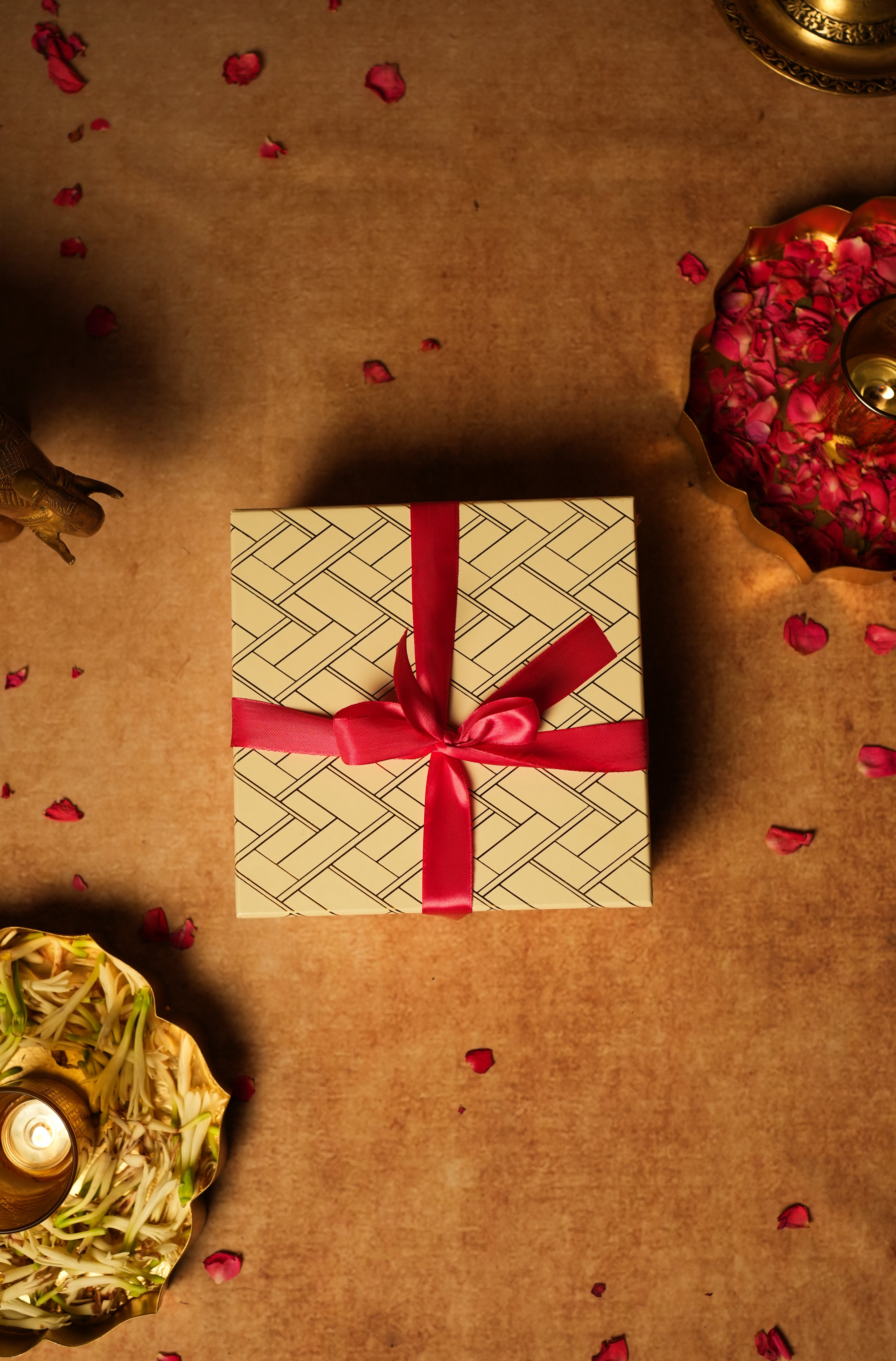 The Gulzar Festive  Gift Box